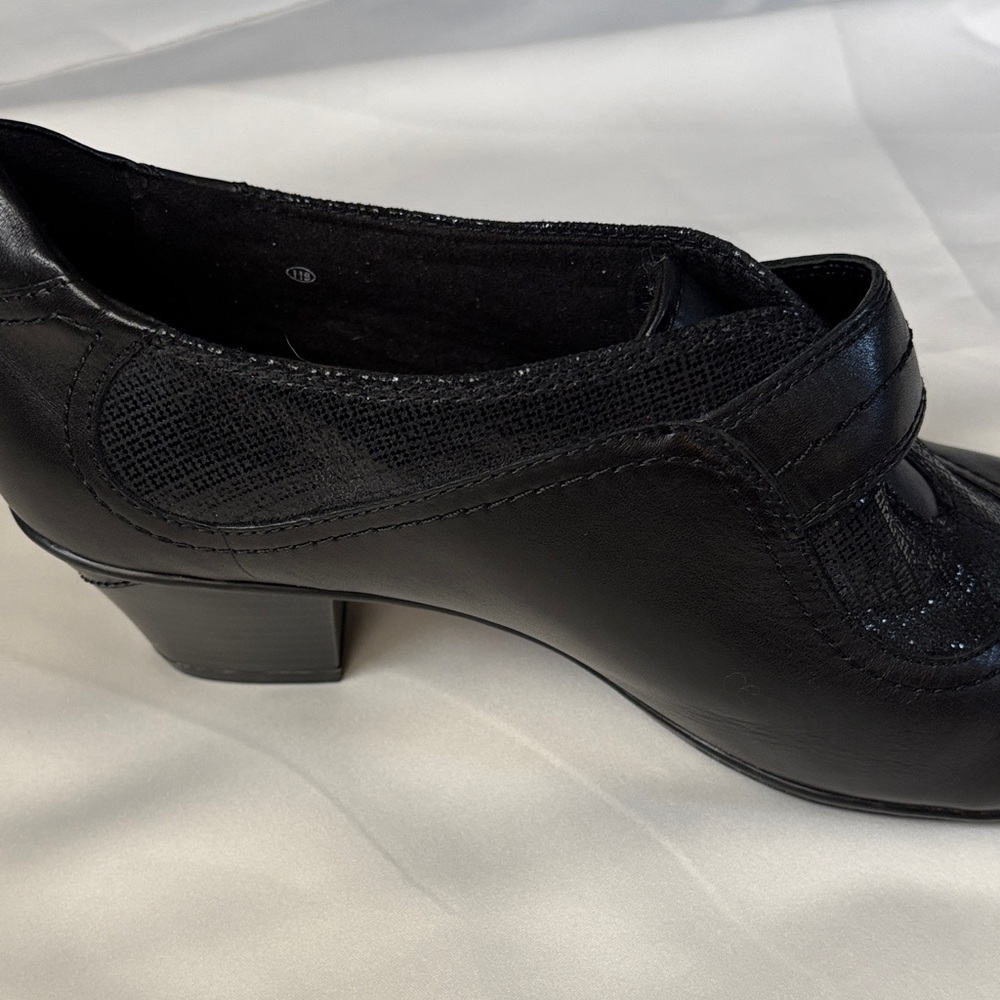 Earth Women's Black Leather Loafers 11B - Picture 9 of 16